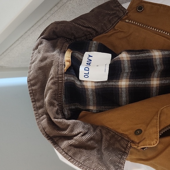 Old Navy Barn Jacket - Picture 13 of 14